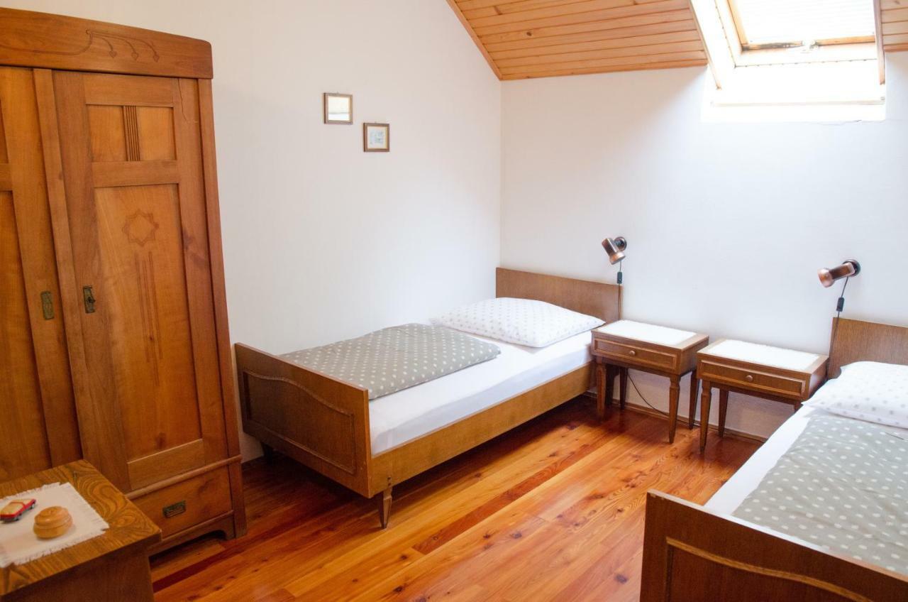 Apartment Pri Damijanu Ponikve Extérieur photo